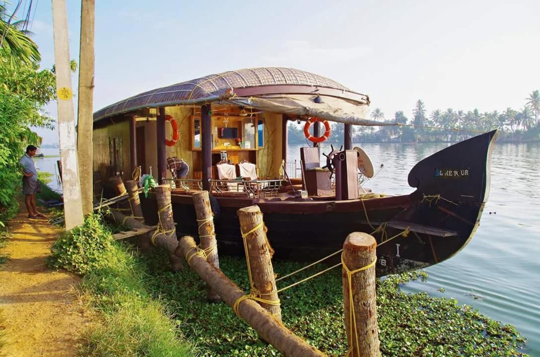 Beach Paradise Day Cruise Houseboat Alappuzha ภายนอก รูปภาพ