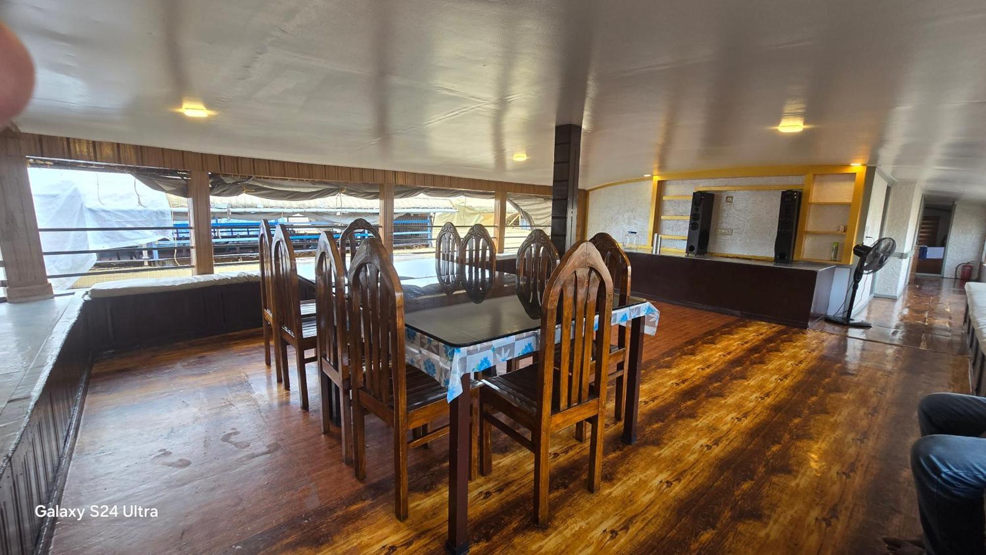 Beach Paradise Day Cruise Houseboat Alappuzha ภายนอก รูปภาพ