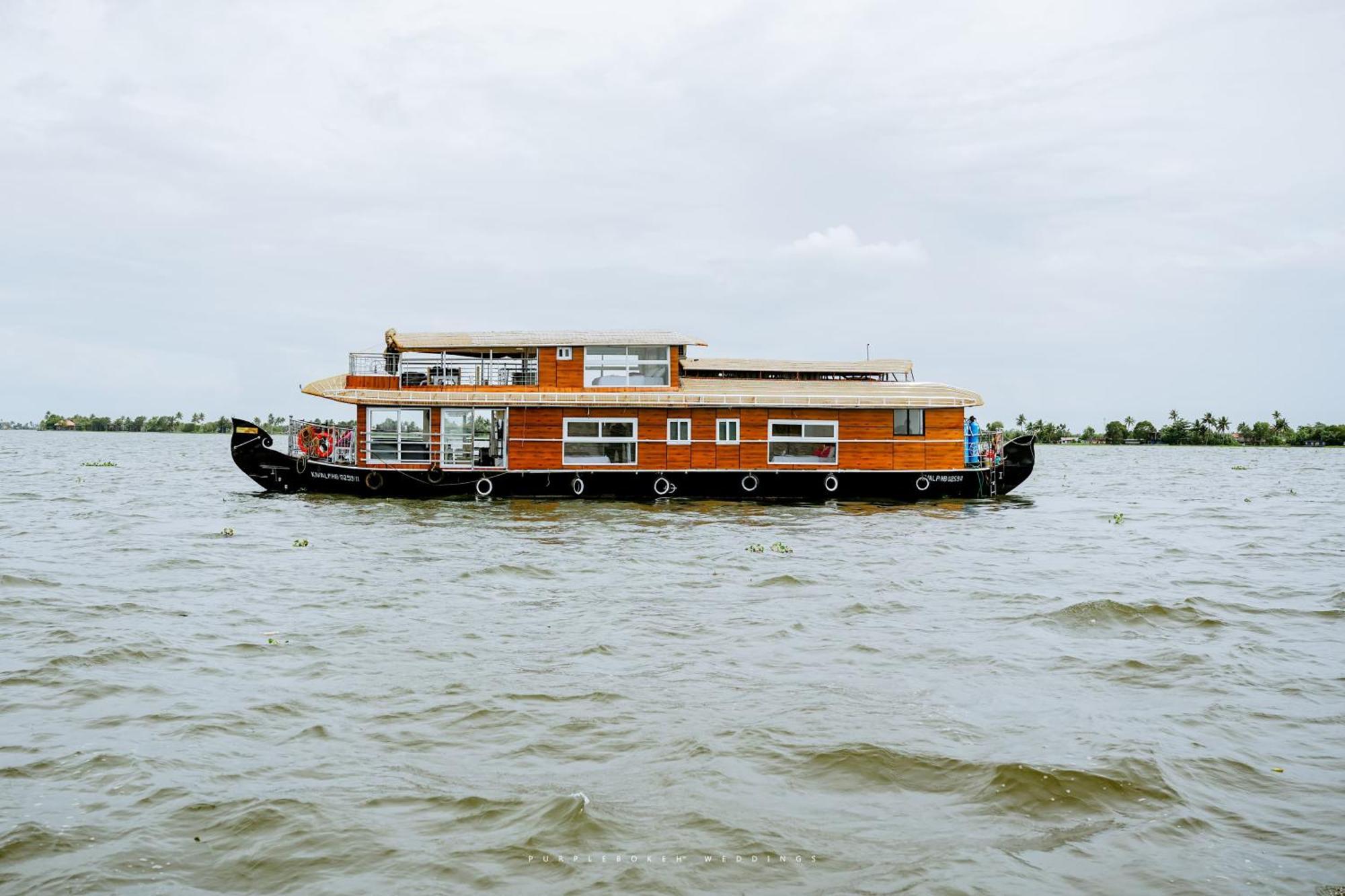 Beach Paradise Day Cruise Houseboat Alappuzha ภายนอก รูปภาพ